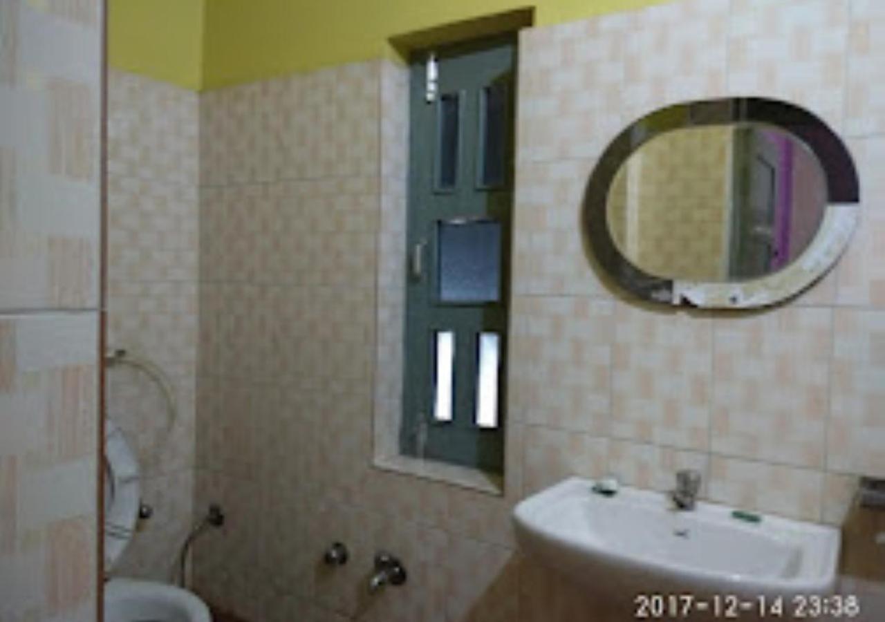 Vijieya Hotel Bihar Saharsa Exterior foto