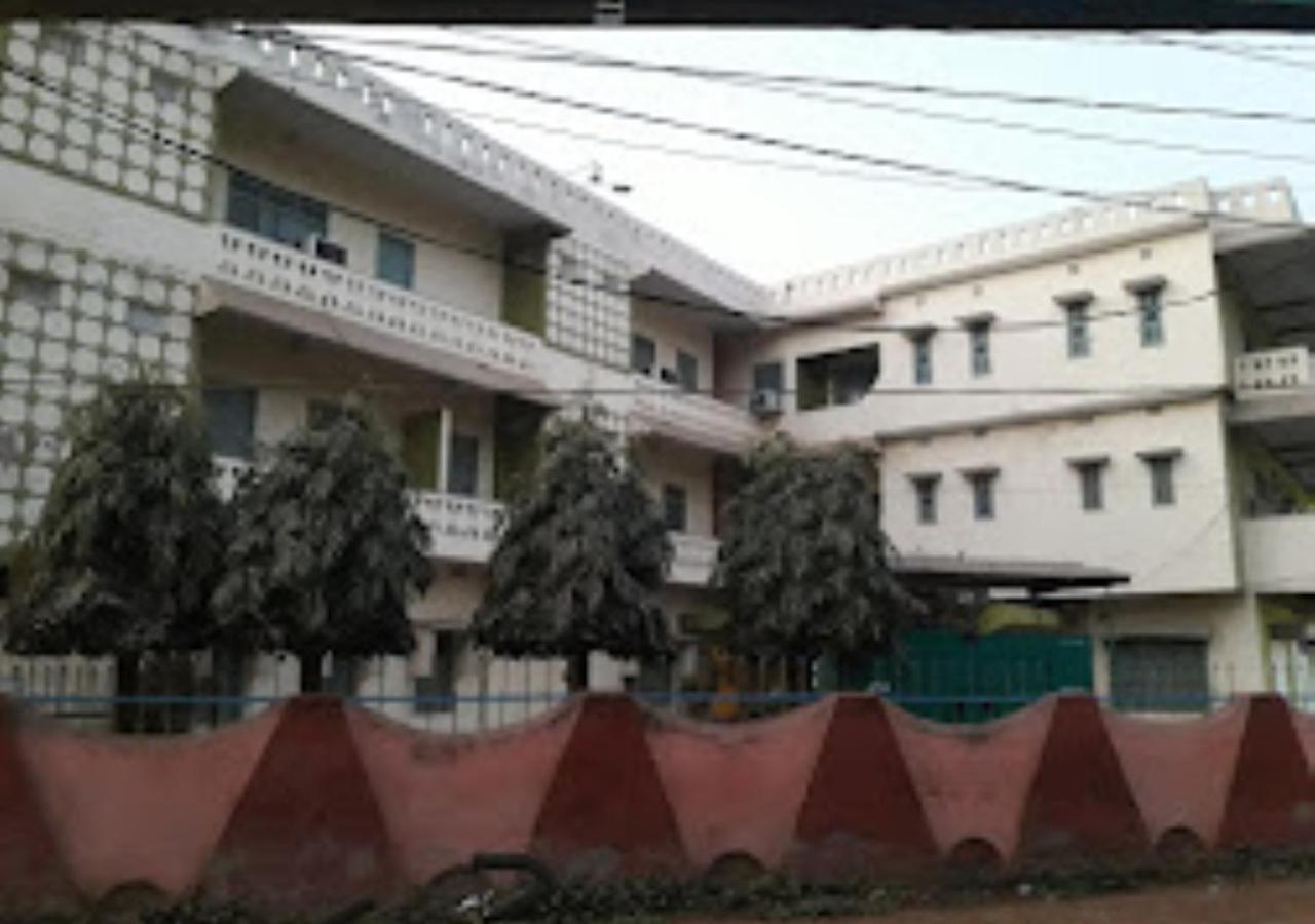 Vijieya Hotel Bihar Saharsa Exterior foto